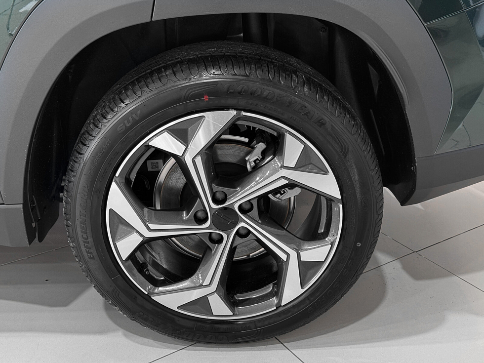 Geely Atlas Люкс, зеленый