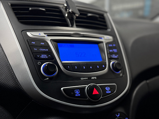 Hyundai Solaris Active, 2012 года, пробег 132726 км