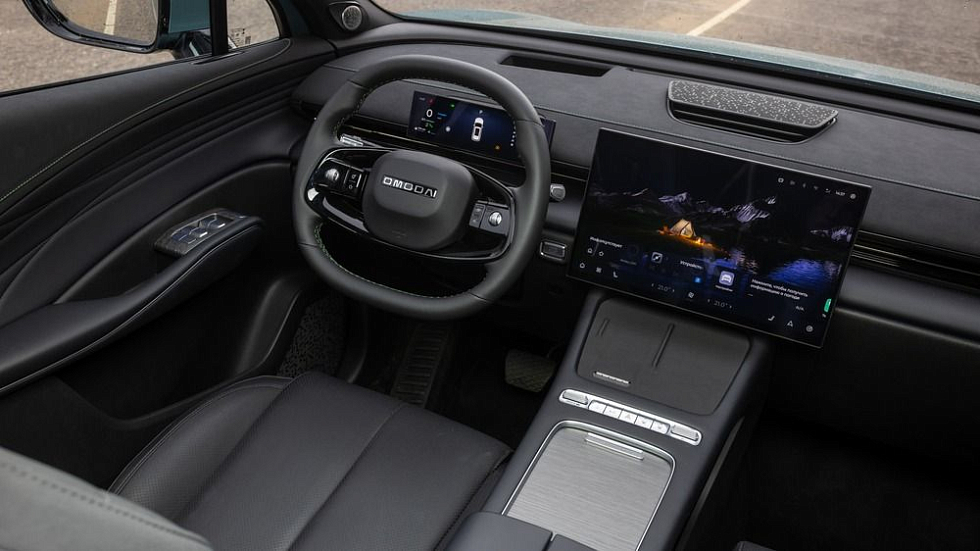 Omoda C7 Supreme, черный