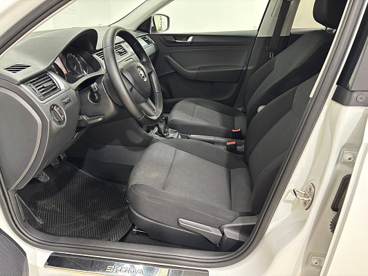 Skoda Rapid Active, 2018 года, пробег 160734 км