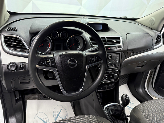 Opel Mokka Essentia, 2014 года, пробег 203412 км