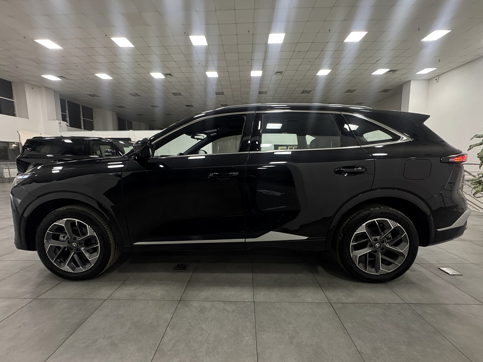 Changan CS75 Plus Техно, черный