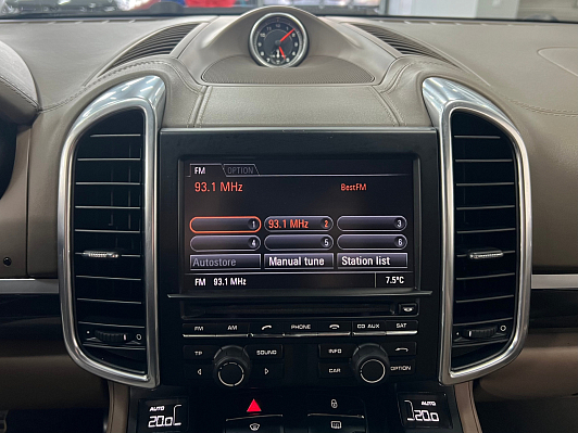 Porsche Cayenne, 2013 года, пробег 273288 км