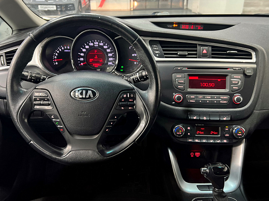 Kia Ceed Luxe, 2017 года, пробег 64605 км
