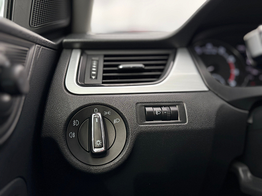 Skoda Rapid Ambition, 2019 года, пробег 71301 км