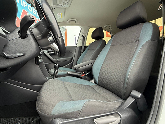 Volkswagen Polo SELECT, 2019 года, пробег 42063 км