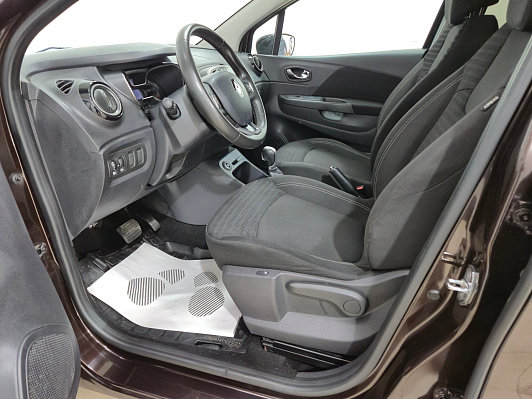 Renault Kaptur Style, 2017 года, пробег 78942 км
