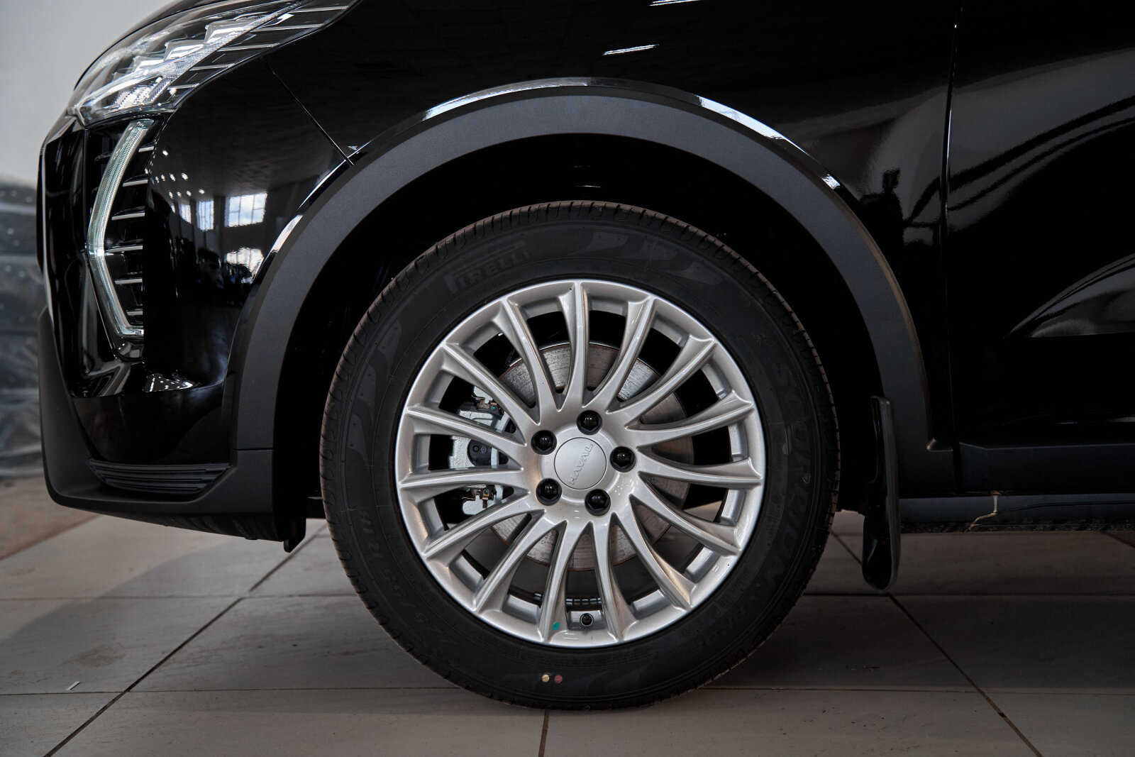 Haval Jolion Оптимум, черный