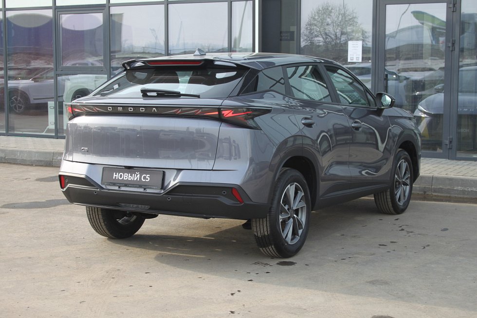 Omoda C5 Актив, серый