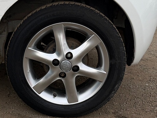 Toyota Yaris, 2008 года, пробег 176500 км
