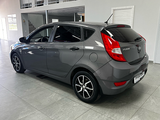 Hyundai Solaris Active, 2013 года, пробег 205002 км