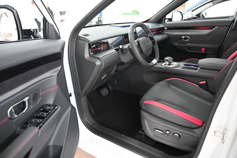 JETOUR DASHING Люкс, белый