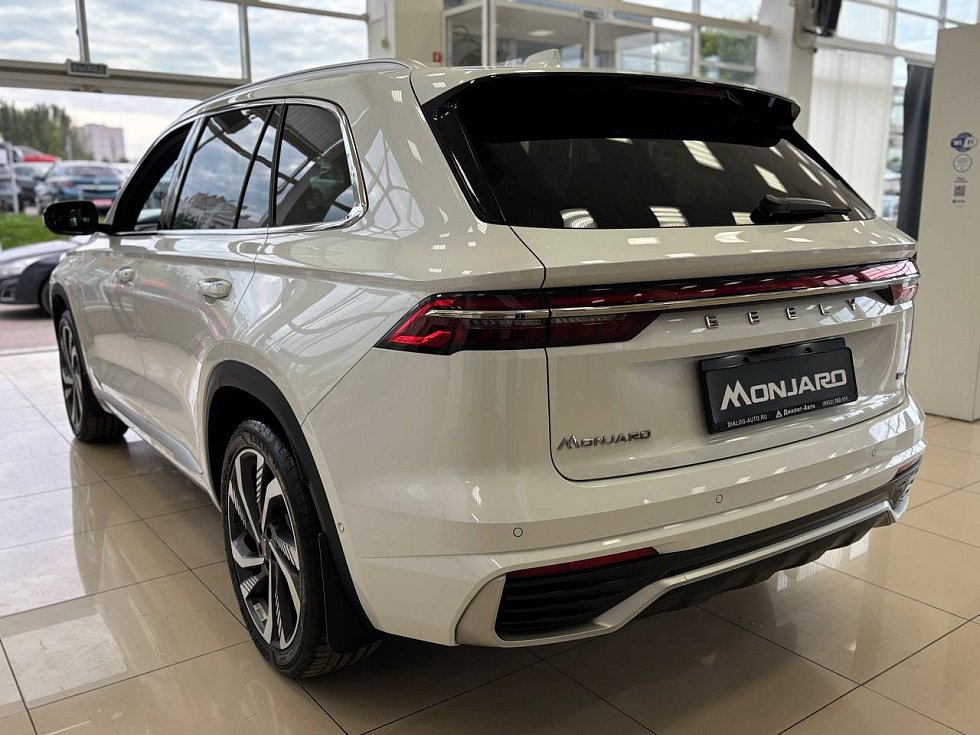 Geely Monjaro Flagship, белый