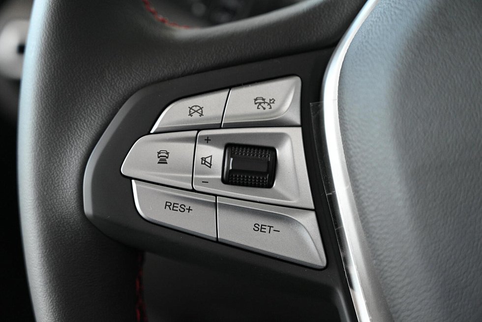 Changan Eado Plus Техно, серый