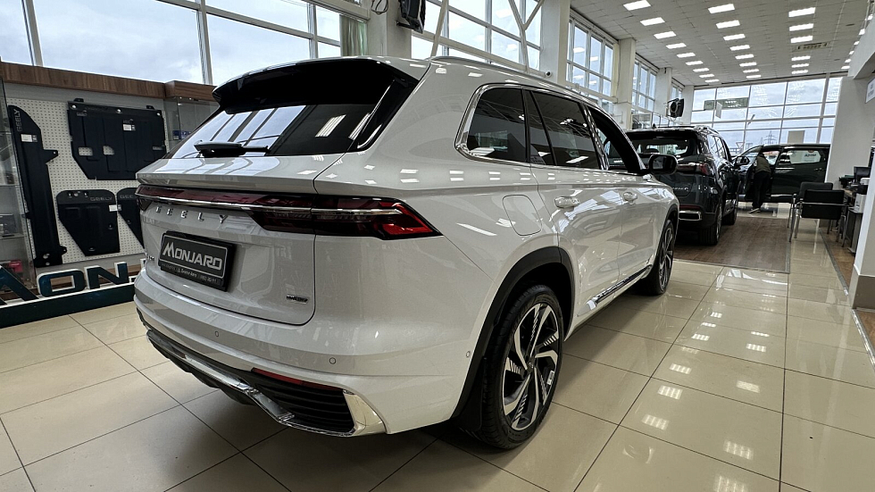 Geely Monjaro , белый