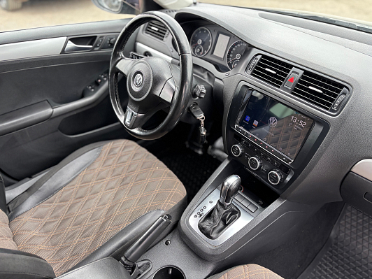 Volkswagen Jetta Comfortline, 2012 года, пробег 235510 км