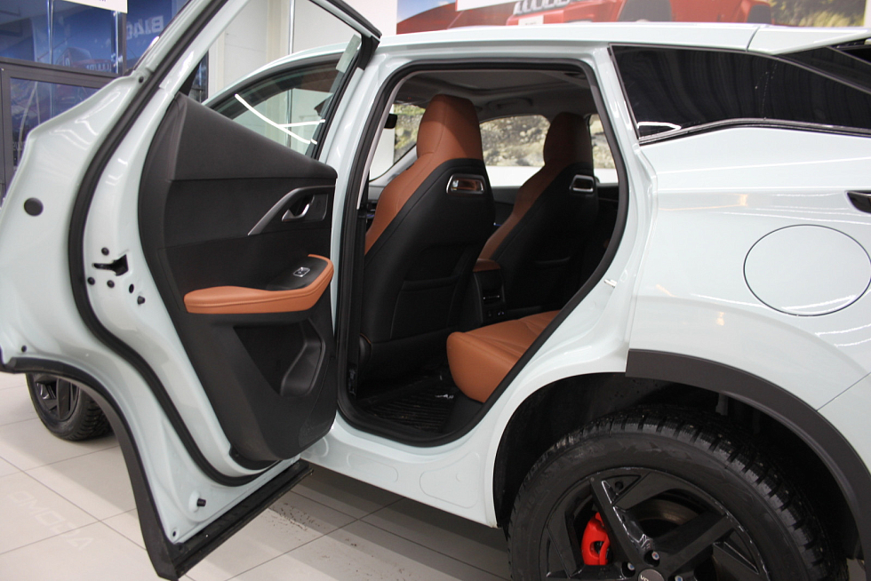 Omoda C5 Актив, зеленый