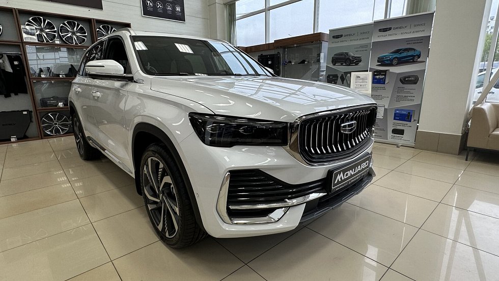 Geely Monjaro Флагман, белый