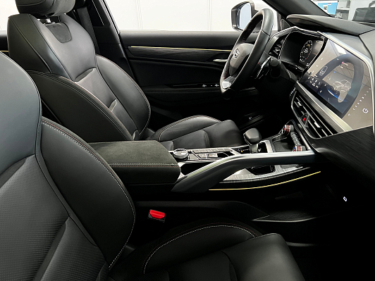 Geely Tugella Flagship, 2023 года, пробег 24000 км