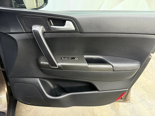 Kia Sportage Luxe, 2018 года, пробег 106528 км