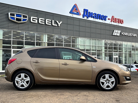 Opel Astra Cosmo, 2012 года, пробег 118801 км