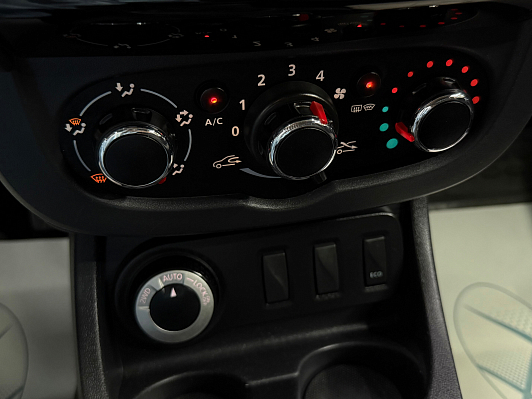Renault Duster Dakar Edition, 2017 года, пробег 189442 км