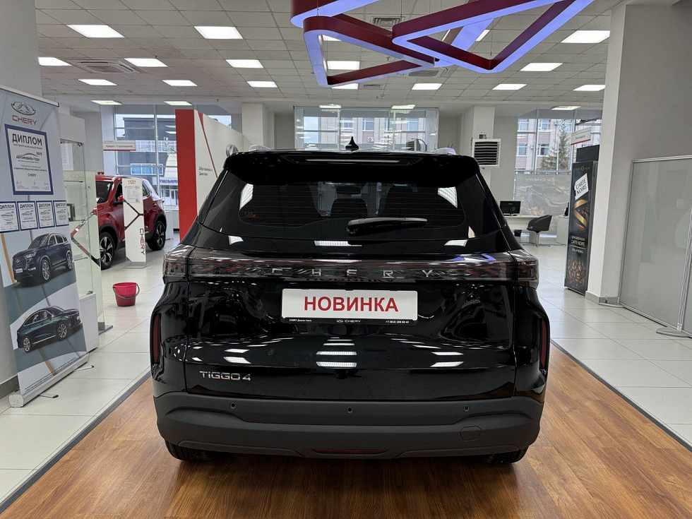 Chery Tiggo 4 MT Line, черный