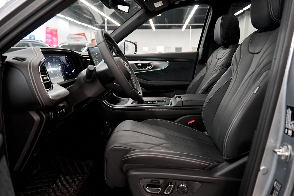 GAC GS8 GX Premium, серебряный