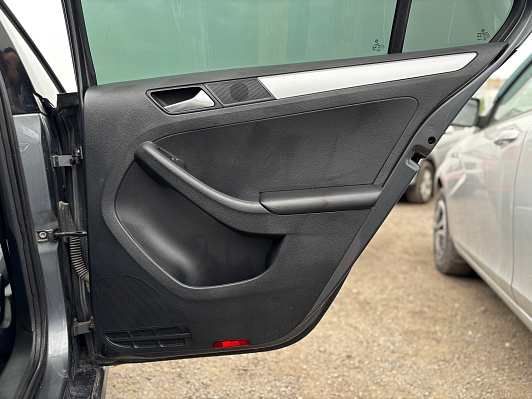 Volkswagen Jetta Comfortline, 2012 года, пробег 235510 км