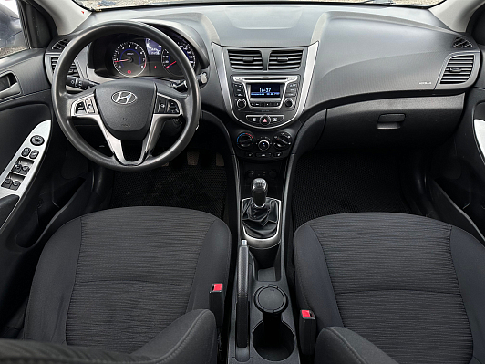 Hyundai Solaris Comfort, 2015 года, пробег 174780 км
