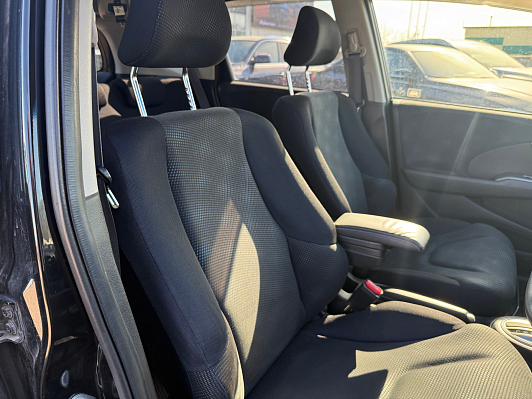 Honda Fit, 2012 года, пробег 89270 км