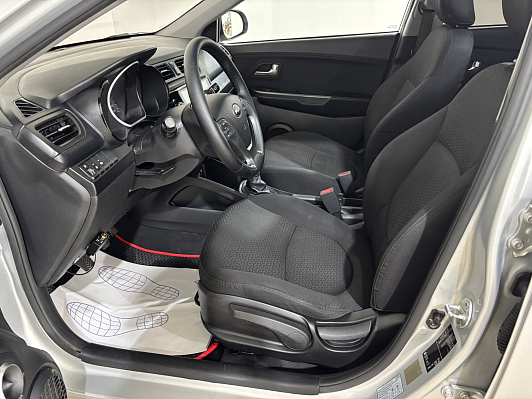 Kia Rio Luxe, 2015 года, пробег 244279 км
