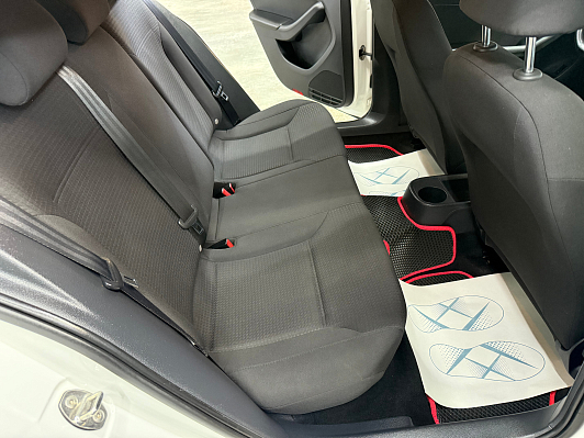 Volkswagen Jetta, 2015 года, пробег 106837 км