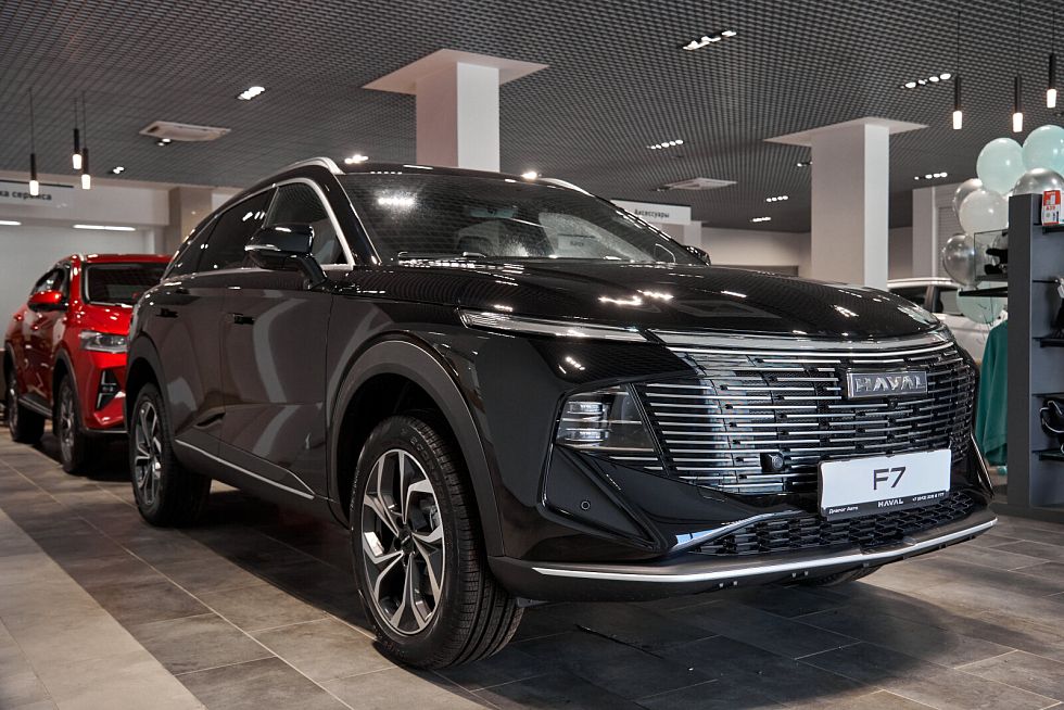 Haval F7 Премиум, черный