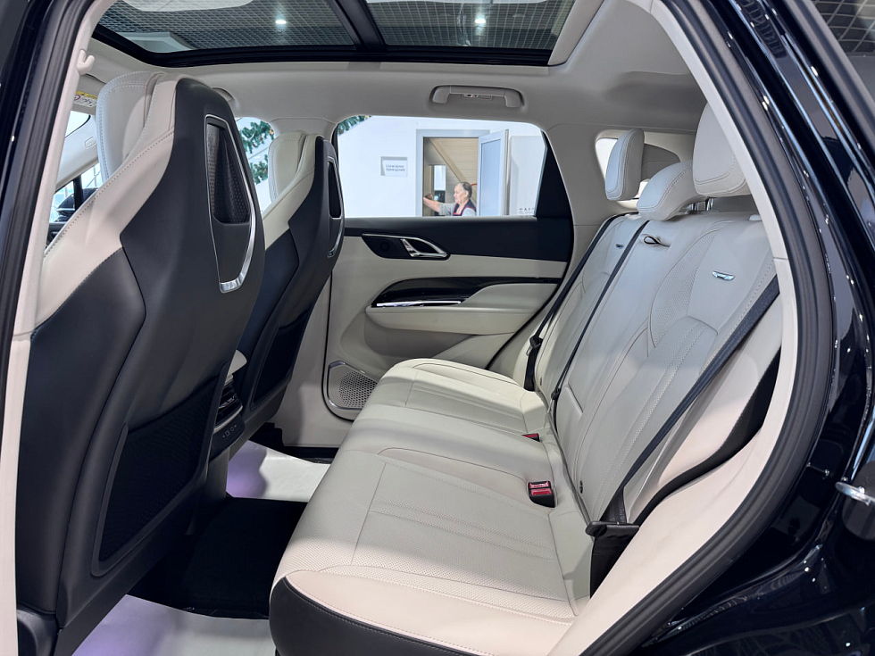 Hongqi HS3 Комфорт (Comfort), черный