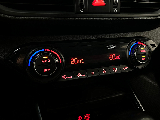 Kia Cerato Luxe, 2020 года, пробег 92392 км