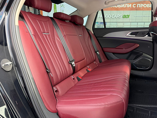 Hongqi H5 Делюкс Плюс (Deluxe+), 2023 года, пробег 62900 км