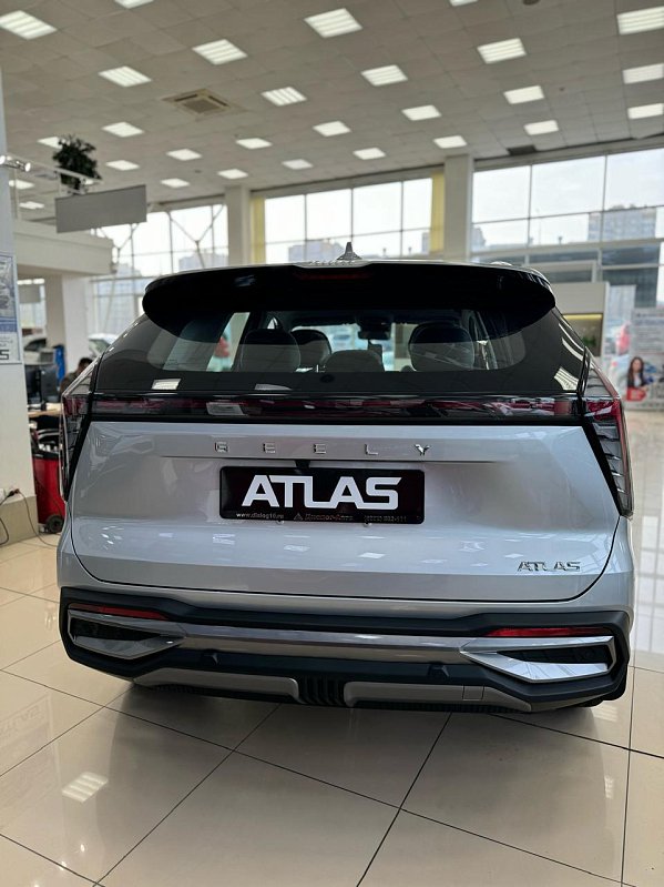 Geely Atlas Люкс, серебряный