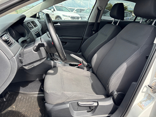 Volkswagen Jetta Conceptline, 2013 года, пробег 208375 км