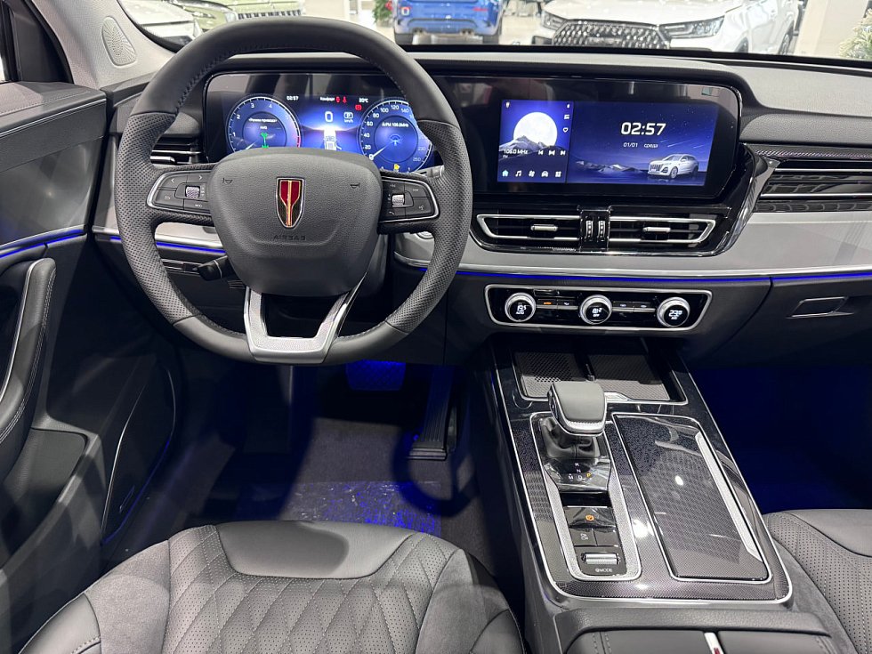 Hongqi HS5 Делюкс (Deluxe), черный