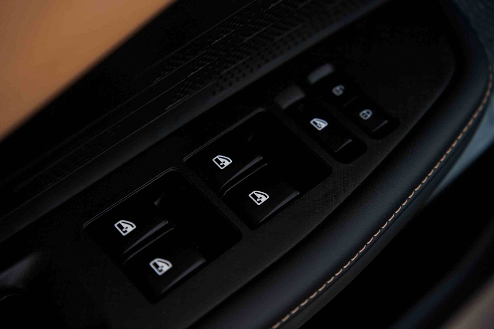 Changan UNI-V Техно, черный