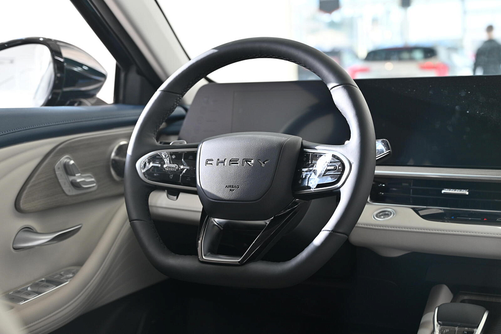 Chery Arrizo 8 Ultra, зеленый