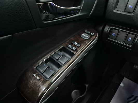 Toyota Camry Exclusive, 2017 года, пробег 131582 км
