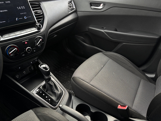 Hyundai Solaris Comfort, 2020 года, пробег 130000 км