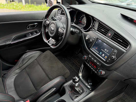 Kia Ceed GT GT, 2017 года, пробег 220113 км