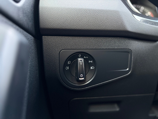 Volkswagen Tiguan, 2018 года, пробег 124000 км