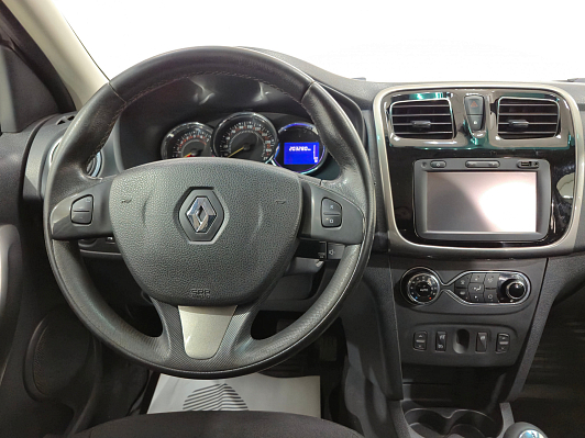 Renault Sandero, 2016 года, пробег 203270 км