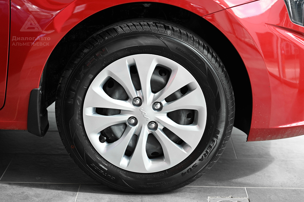 Solaris KRS Люкс АВ (Luxe AV), красный