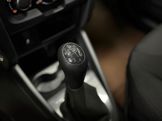 Lada (ВАЗ) XRAY Optima Air conditioner (2018), 2018 года, пробег 83000 км