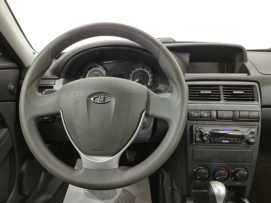 Lada (ВАЗ) Priora Standard 21702-40-050, 2017 года, пробег 93540 км